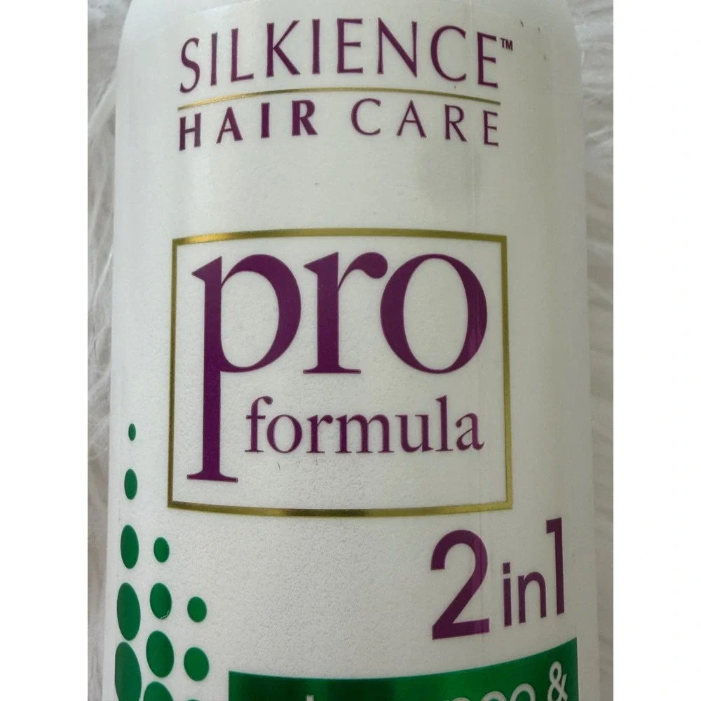Silkience Pro Formula 2in1 Shampoo & Conditioner 32oz Provitamin B5 Aloe Vera